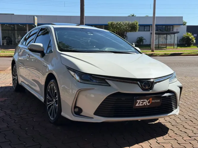 Toyota Corolla Altis Prem. Hybrid 1.8 Flex AUT 2020