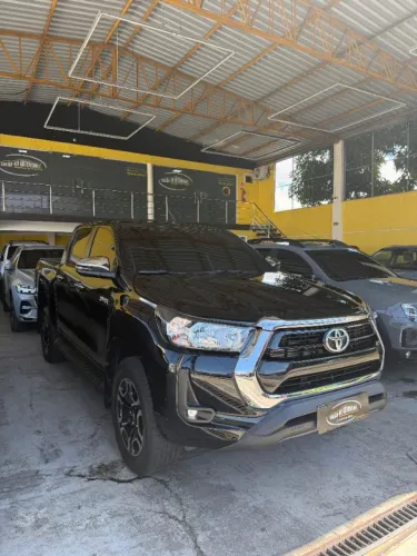 Toyota Hilux CD SRV 4X4 2.8 TDI Diesel Aut. 2024