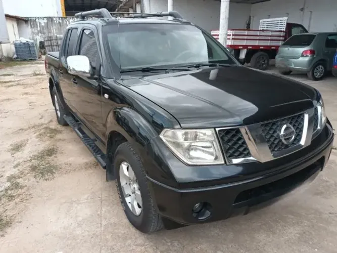 Nissan Frontier LE CD 4X4 2.5 TB Diesel Mec. 2009
