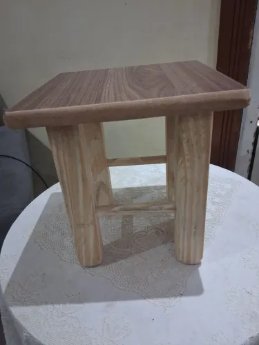 Bancos de MDF e aglomerado