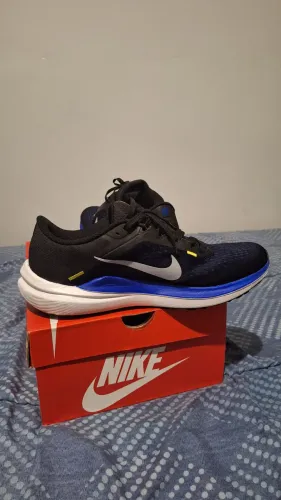 VENDO TENIS NIKE WINFLO 10 NOVO