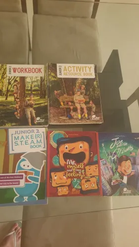Livro de Inglês Junior 2