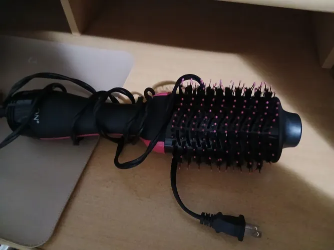 Escova alisadora Revlon
