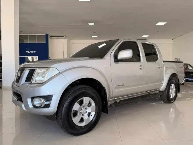 Nissan Frontier S CD 4X4 2.5 TB Diesel 2014