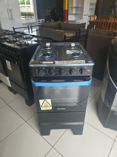 Fogão 4 bocas simples Esmaltec valor 790 reais.
