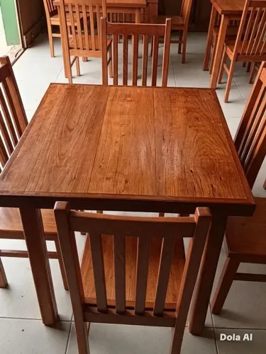 Mesa escrivaninha sem cadeiras