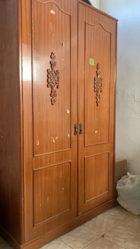 Guarda Roupa Mogno 2 portas (não desmontável)