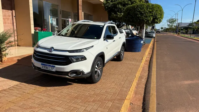 Fiat Toro Volcano 2.0 16V 4X4 TB Diesel Aut. 2017