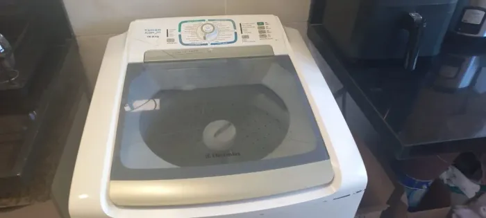 Máquina de lavar 15kg Electrolux LTA15