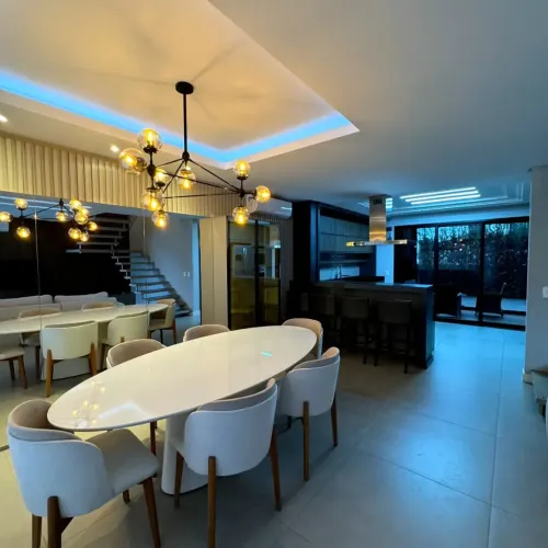 INCRIVEL CASA PORTEIRA FECHADA NO DELTAVILLE