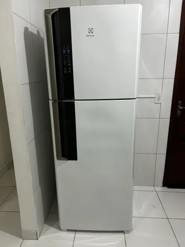Geladeira Electrolux 474L Frost Free 