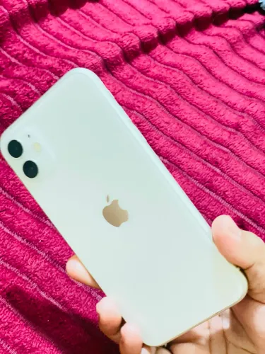 iPhone 11