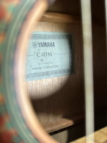 Violão Yamaha C40M
