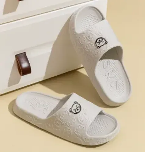 CHINELO NUVEM BRANCO TAM 34 