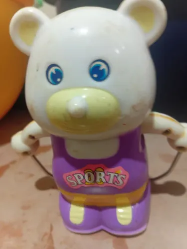 Um bom boneco que pula corda