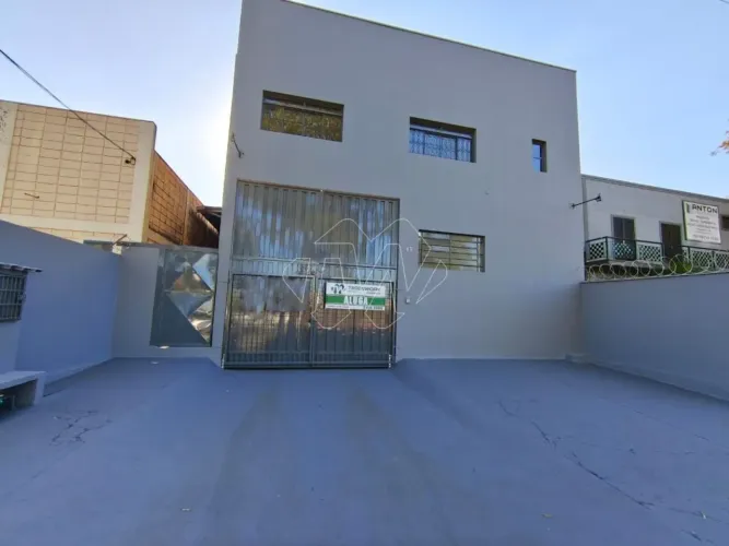 Venda de Comercial / Barracão/Galpão na cidade de Araraquara