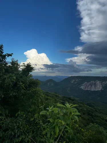 Terreno com vista ao lado do IxBungalows
