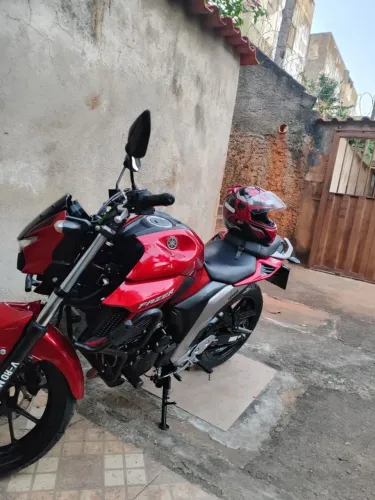 Troco ou repasse FZ25 2023