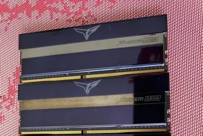 Memoria Ram Team Group CL16 DDR4 3200MHz RGB 2x8GB