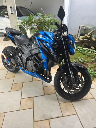 Suzuki GSX S750 2021
