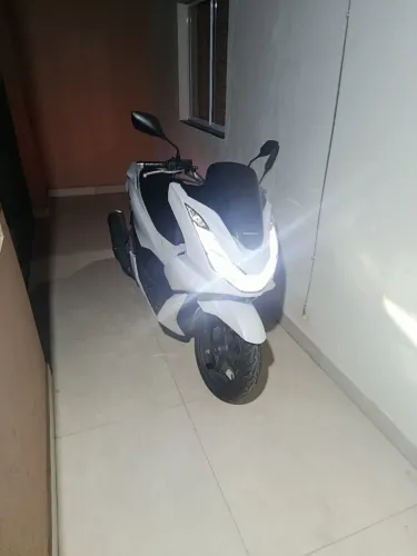 Vendo PCX 2026 troco por carro