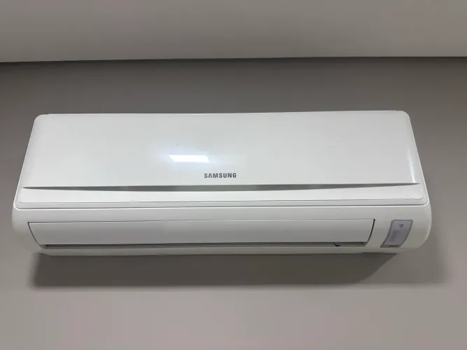 Ar condicionado 9000 BTU quente e frio Samsung