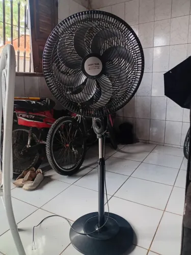 Sem avarias em perfeitas condições de uso