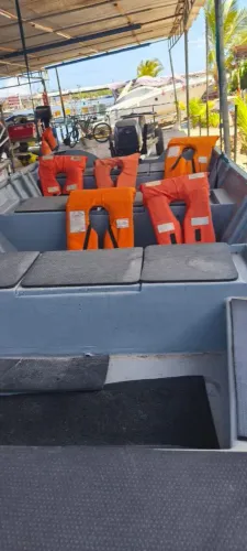 barco de fibra motor 25hp