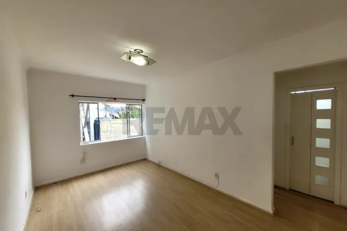 Vende apto rua Minas Gerais, 428, bem localizado, 42m², sala, cozinha, quarto, banheiro, R