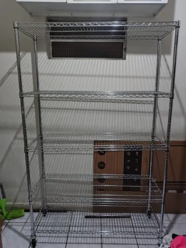 Vendo estante em Aço