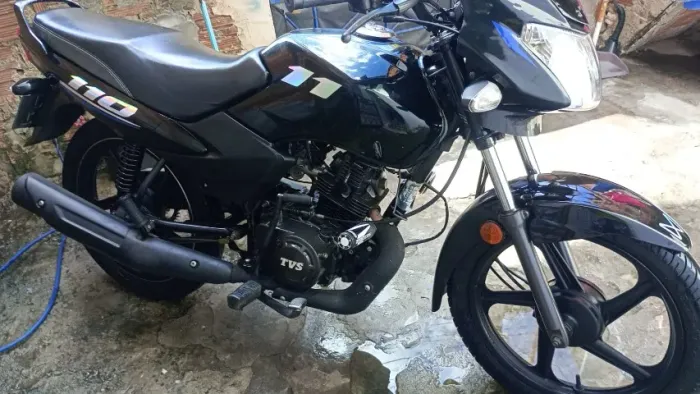 Moto TVS sport 110i
