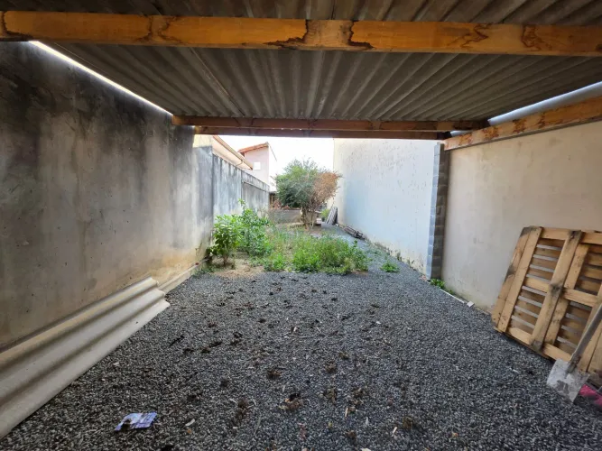 Terreno à venda no Jardim Flórida, Indaiatuba-SP! Área de 125,00 m² aguarda por você!