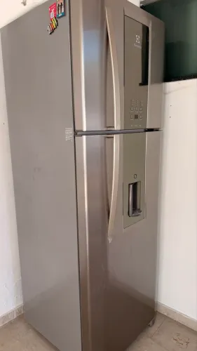 Geladeira 431 litros Electrolux
