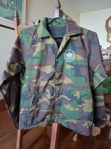 Jaqueta camuflada VANZ