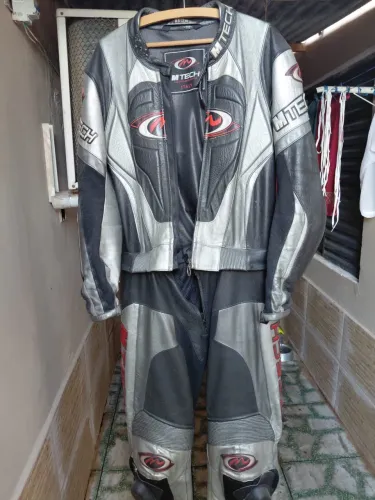 Macacão Alpinestar e Mtech