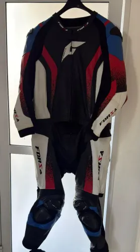 Macacão motociclismo