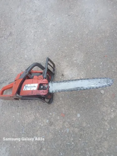 Vende se motor serra