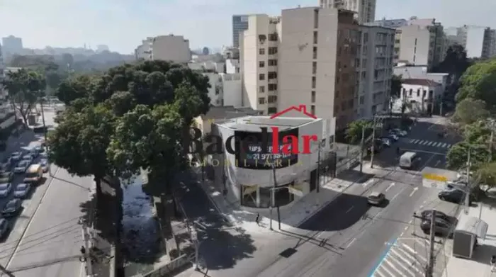 Prédio : / Comercial / Maracanã