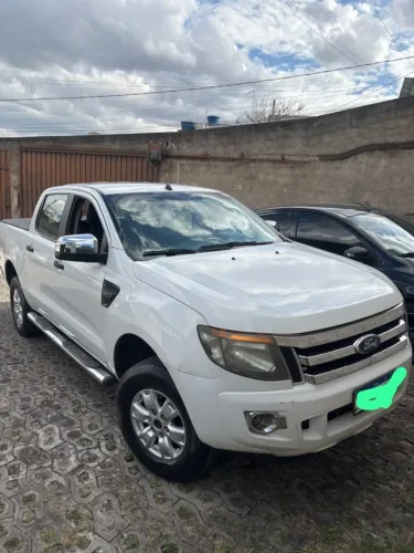 Ford Ranger XLS 2.5 16V 4X2 CD Flex 2014