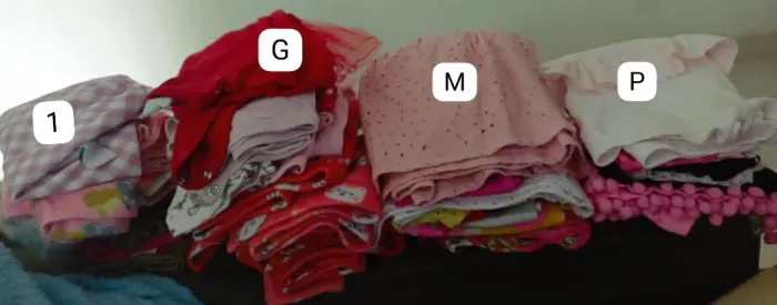Lote de roupa de bebê menina