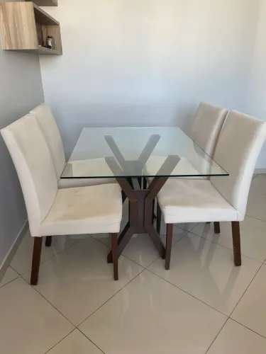 Mesa de Jantar de Vidro 4 lugares 