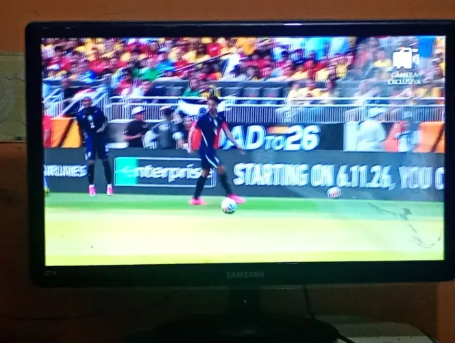 TV Samsung 22 polegadas