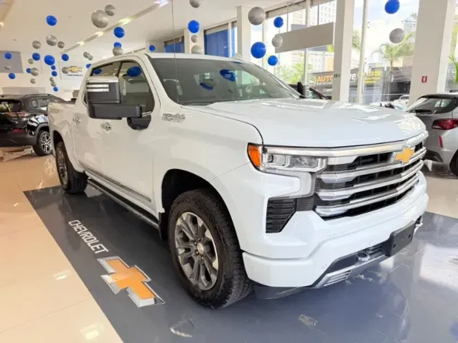 Chevrolet Silverado High Country 5.3 V8 AWD Aut. 2026