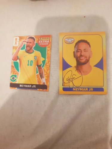 2 figurinhas neymar jr