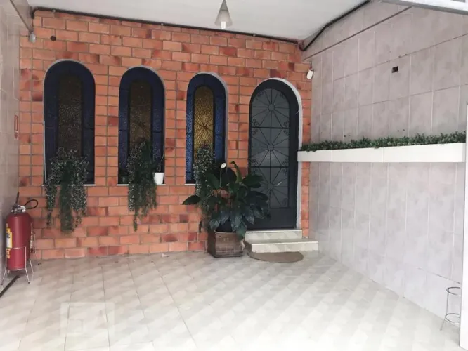 Casa à Venda - Cambuci, 2 Quartos, 120 m2