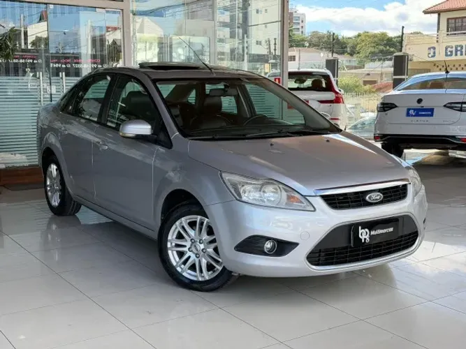 Ford Focus Ghia Sed. 2.0 16v/2.0 16V Flex AUT 2011