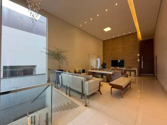 CASA 3 SUÍTES 4 VAGAS - CONDOMÍNIO DO LAGO - GOIANIA GO