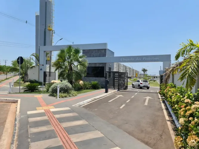 ALUGA-SE CHAPADA DOS PINHEIROS