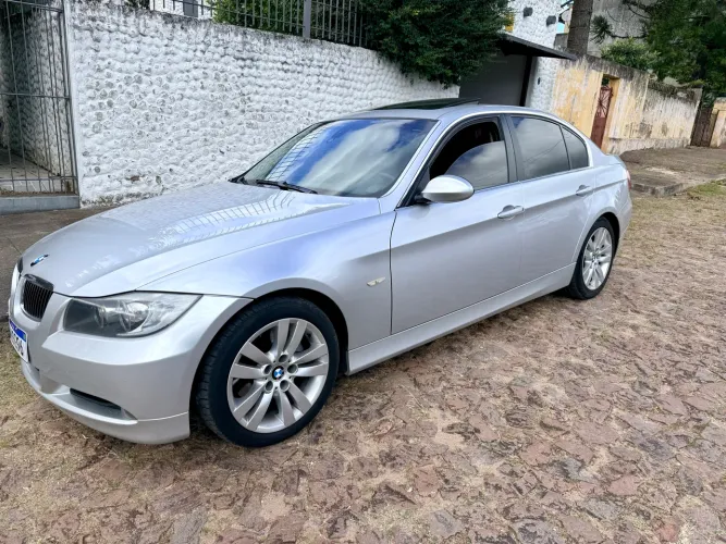 BMW 325I A 2008