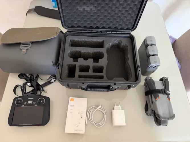 Drone DJI AIR 3 R$8.199
